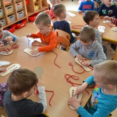 Warsztaty rękodzielnicze dla szkół i przedszkoli - Warsztaty z szycia i zdobienia haftem serwety