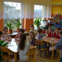 Warsztaty rękodzielnicze dla szkół i przedszkoli - Warsztaty z haftu tradycyjnego płaskiego