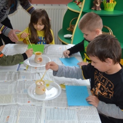 Warsztaty rękodzielnicze dla szkół i przedszkoli - Warsztaty z wykonania palmy wielkanocnej, pisanek