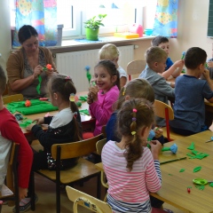 Warsztaty rękodzielnicze dla szkół i przedszkoli - Warsztaty z bibułkarstwa