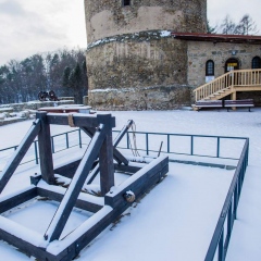 Wzgórze w Czchowie uzbrojone w atrakcje militarne