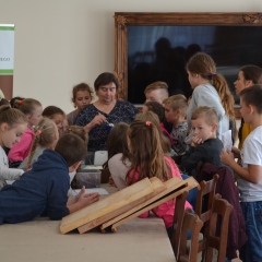 Wizyta uczniów ze szkoły podstawowej z Zakliczyna w Centrum Produktu Lokalnego