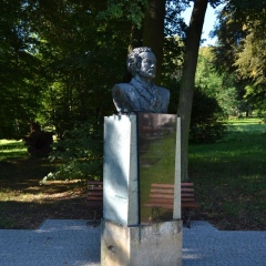 Małopolski Szlak Ogrodów - Park w Centrum Paderewskiego w Kąśnej Dolnej