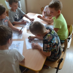 Warsztaty rękodzielnicze dla szkół i przedszkoli   -  Warsztaty z  szycia i zdobienia haftem serwety